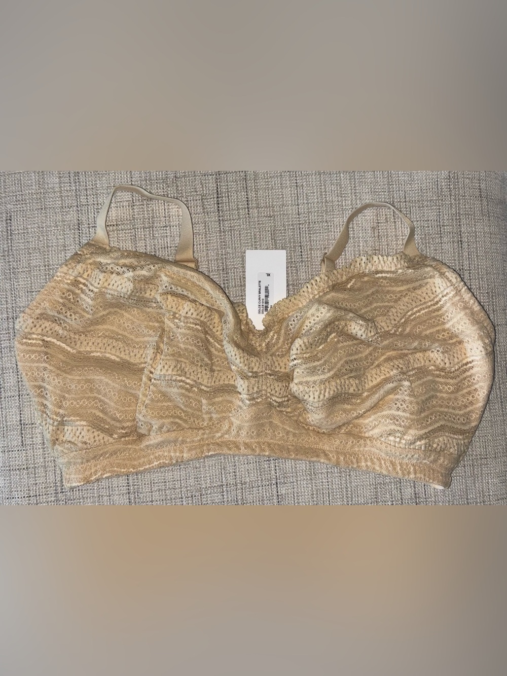 Cosabella Dolce Curvy Sweetie Bralette Wireless Lace Bra in Size XL (38DD—40G)